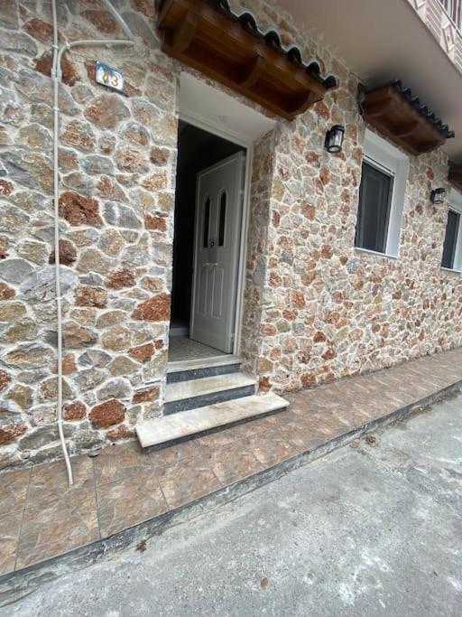 Stone House 48 M Apartment Акарнаи Екстериор снимка