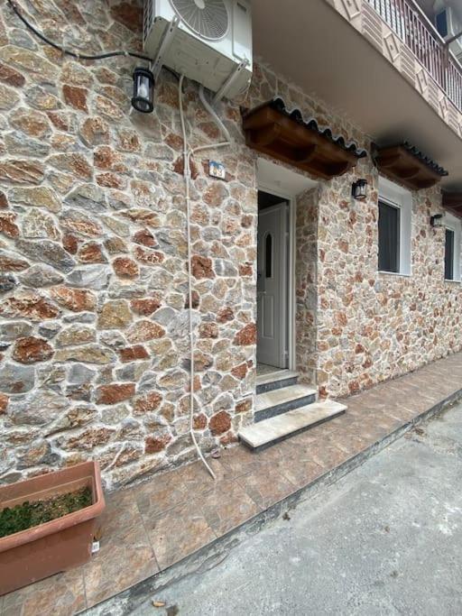 Stone House 48 M Apartment Акарнаи Екстериор снимка